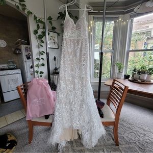 (Never Worn) Bohemian Feather A-line Wedding Dress